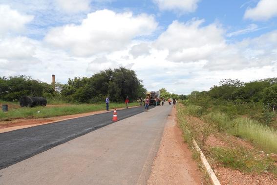 A Prefeita claudia lobo Junto ao Governo do Estado Faz Recuperação da PI que liga Currais a Bom Jesus - Imagem 19