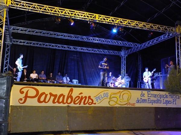 Dom Expedito Lopes: comemora Bodas de Ouro em grande estilo “50 anos de emancipação política” - Imagem 99