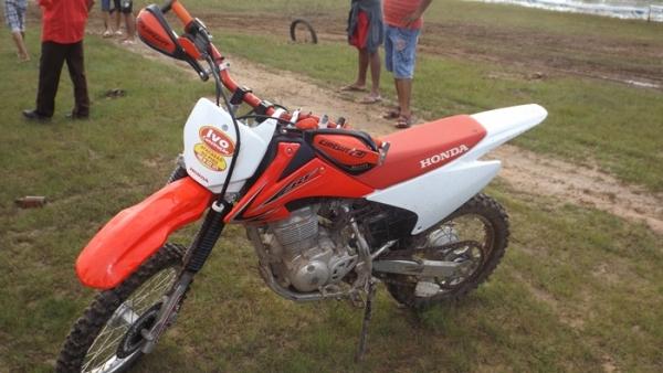 5º Lama Cross e Sirano e Sirino atraem multidão em festa do trabalhador  - Imagem 41