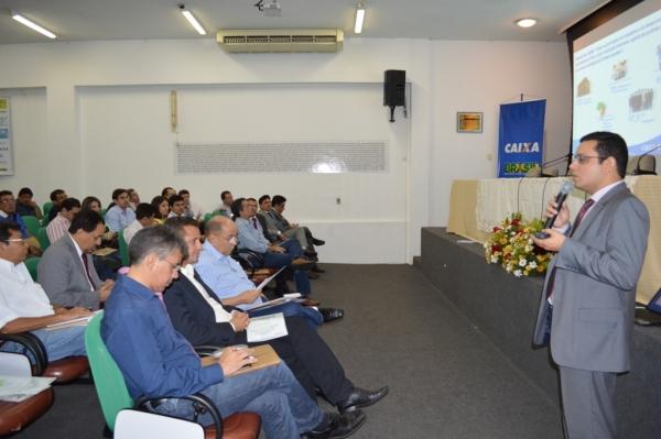 Regilene Moura participa do seminário da Caixa realizado na APPM - Imagem 2