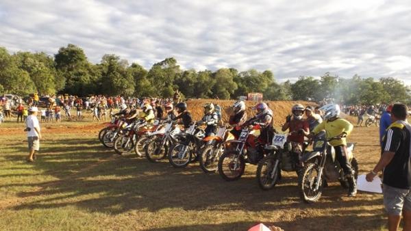 5º Lama Cross e Sirano e Sirino atraem multidão em festa do trabalhador  - Imagem 29