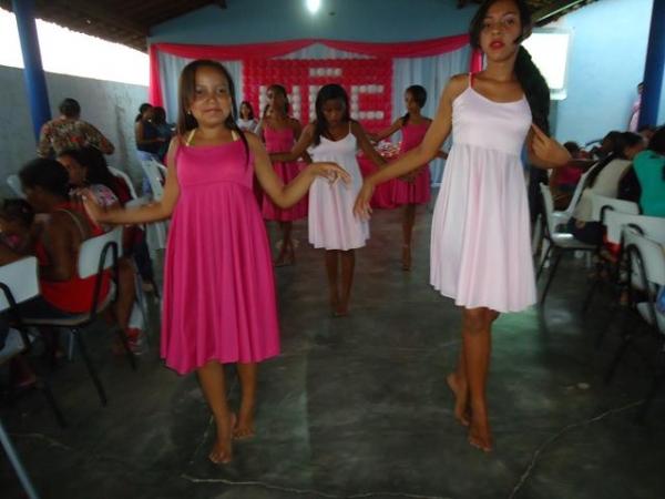 Escola Municipal Santa Catarina realizou Homenagem as Mães - Imagem 24