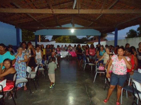 Escola Municipal Santa Catarina realizou Homenagem as Mães - Imagem 2