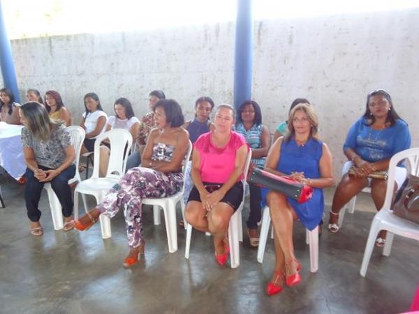 Escola Municipal Santa Catarina realizou Homenagem as Mães - Imagem 75