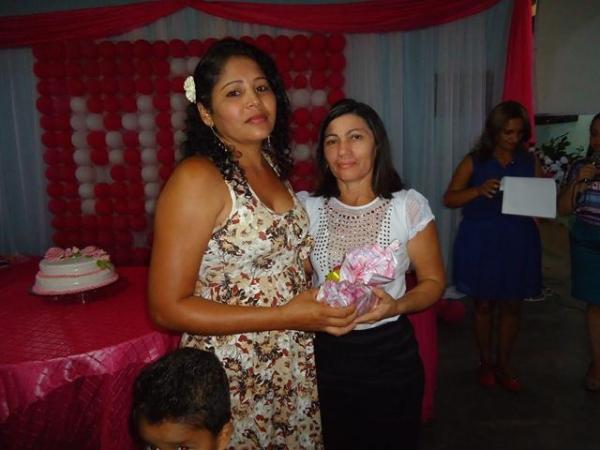 Escola Municipal Santa Catarina realizou Homenagem as Mães - Imagem 18