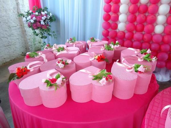 Escola Municipal Santa Catarina realizou Homenagem as Mães - Imagem 73