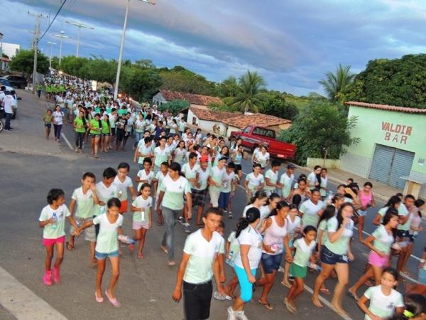 Programa Saúde na Escola - PSE realiza caminhada com alunos - Imagem 42