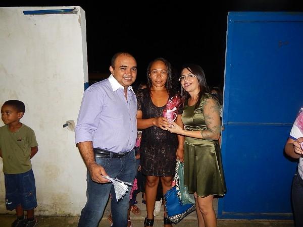 Prefeito e primeira dama recepcionam Mães para a festa - Imagem 6