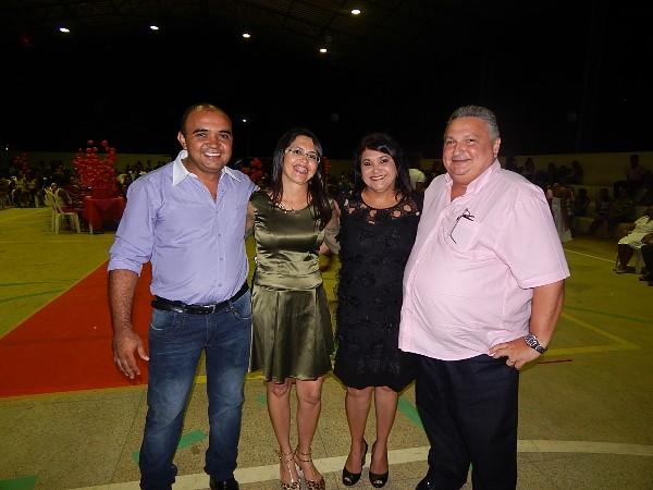 Autoridades Lagoinhenses participaram da festa das Mães 