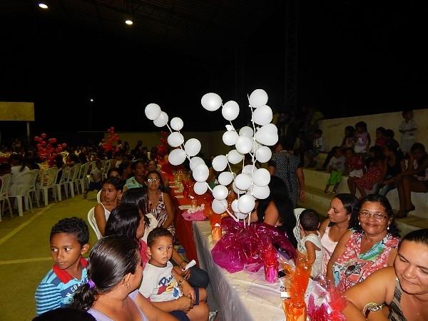 Prefeitura de Lagoinha preparou uma mega festa paras as Mães - Imagem 4