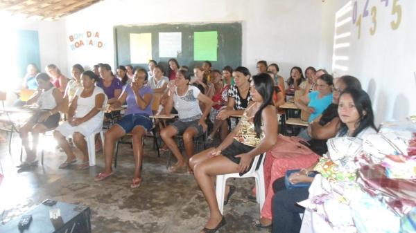 Escolas Municipais de Itainópolis comemoram Dia das Mães - Imagem 51