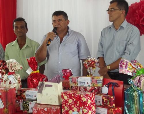 Prefeita Paula Araujo homenageou as mães brasileirenses com uma bela festa - Imagem 73