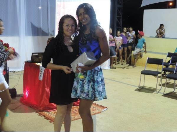 A prefeitura de Barra D’Alcântara em parceria com a Secretaria de Educação promoveu uma festa em comemoração ao dia das mães. - Imagem 30