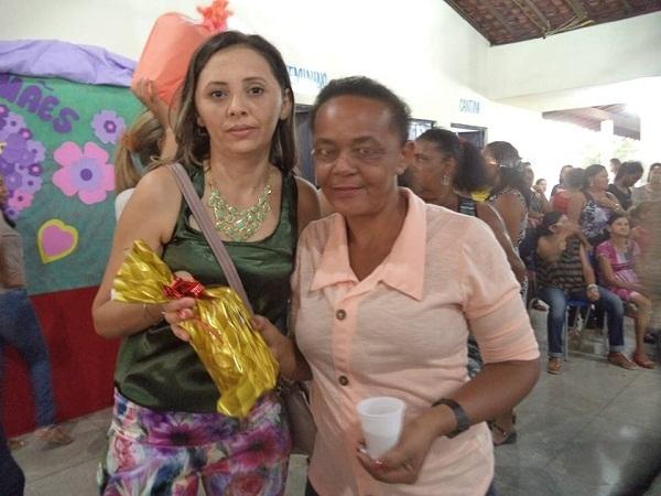Mães de Santo Inácio do Piauí são homenageadas em comemoração à sua data   - Imagem 6