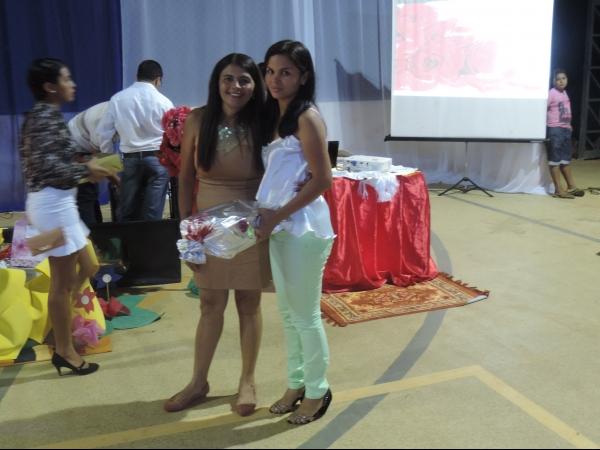 A prefeitura de Barra D’Alcântara em parceria com a Secretaria de Educação promoveu uma festa em comemoração ao dia das mães. - Imagem 17