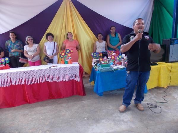 Escola Adelaide Magalhães realiza café da Manhã em homenagem as Mães - Imagem 16