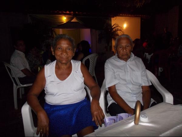 Missa de Ação de Graças pelas Bodas de Prata do casal Carlão Quaresma e Francisca Leão - Imagem 40