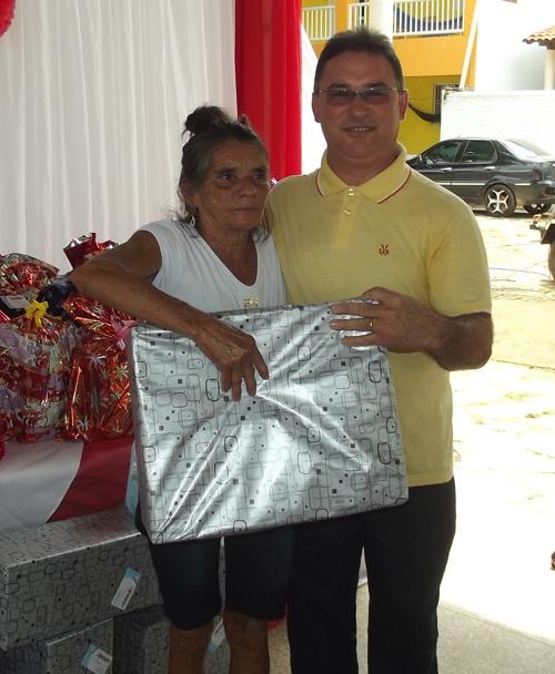 Prefeita Paula Araujo homenageou as mães brasileirenses com uma bela festa - Imagem 105