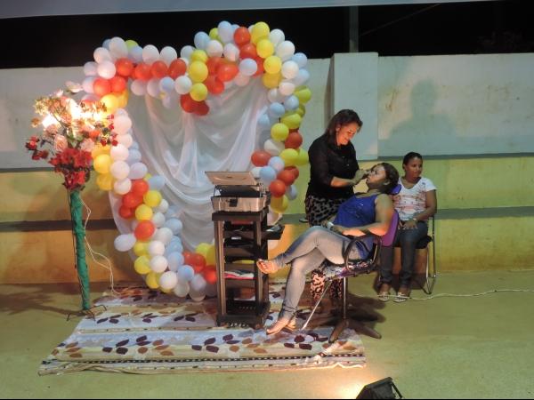 A prefeitura de Barra D’Alcântara em parceria com a Secretaria de Educação promoveu uma festa em comemoração ao dia das mães. - Imagem 11