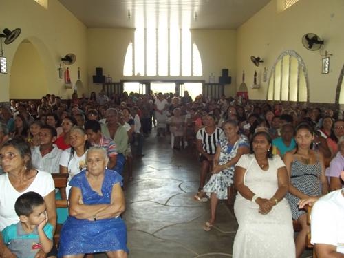 Prefeita Paula Araujo homenageou as mães brasileirenses com uma bela festa - Imagem 62
