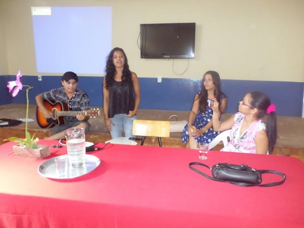 Professora realiza aula de conhecimento com Médica Cubana - Imagem 3