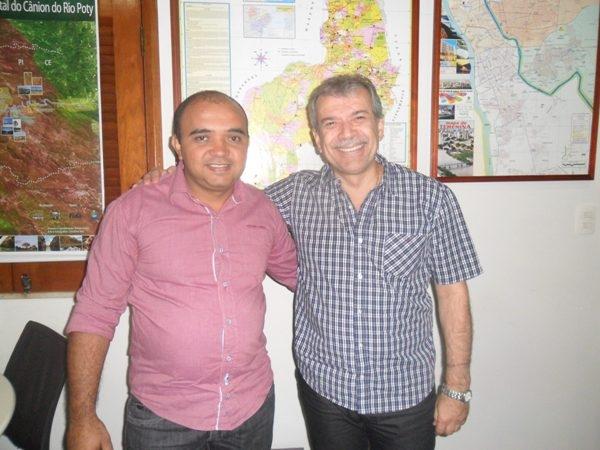 Senador Recebe Prefeito e Vereadores de Lagoinha - Imagem 2