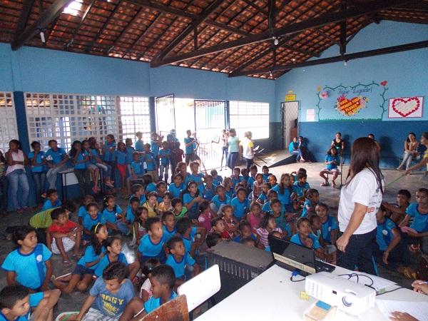 Palestras sobre abuso e exploração sexual são ministradas nas Escolas de Porto