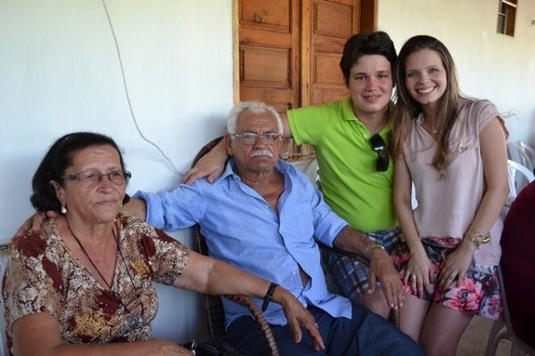 Prefeito Venicio do Participa de aniversario em Jacobina - Imagem 2