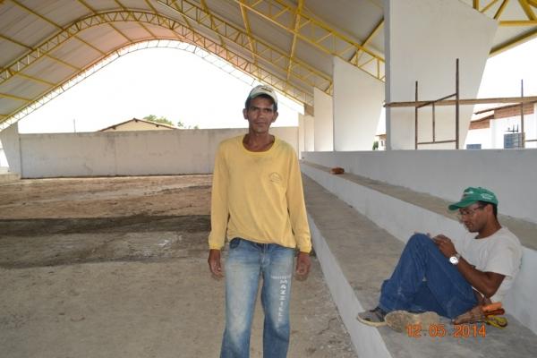 Prefeito Zé Resende visita obras acompanhado de vereadores - Imagem 40