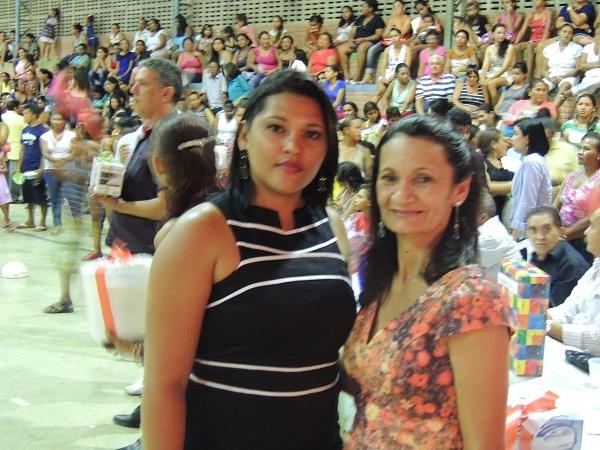Festa das mães é marcada por alegria e emoção - Imagem 24