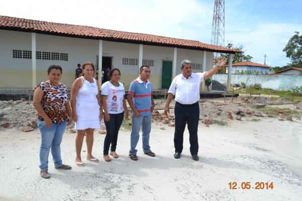 Prefeito Zé Resende visita obras acompanhado de vereadores - Imagem 2
