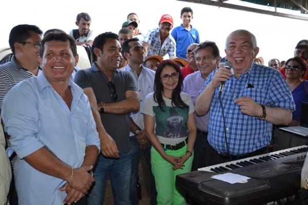 Prefeito Venicio do Participa de aniversario em Jacobina - Imagem 7