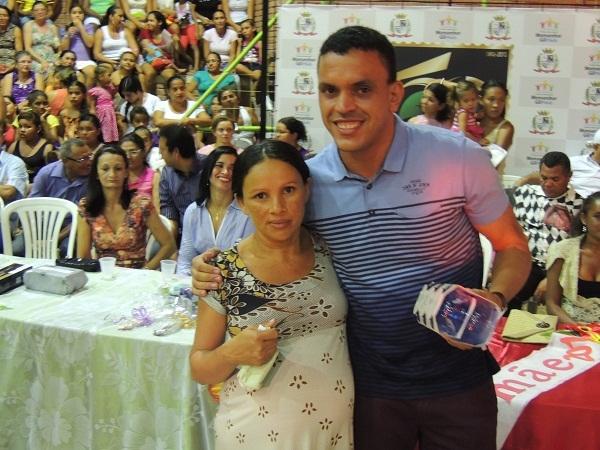 Festa das mães é marcada por alegria e emoção - Imagem 16