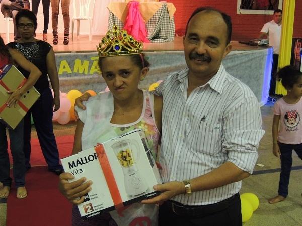 Festa das mães é marcada por alegria e emoção - Imagem 27