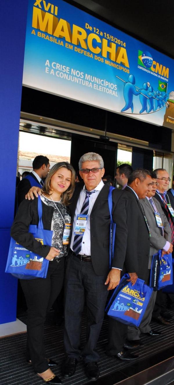 Prefeito de Jatobá do Piauí está em Brasilia em busca de recursos para projetos - Imagem 3