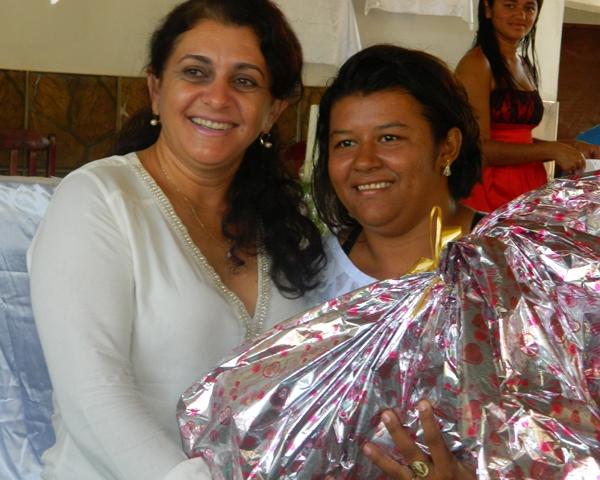 Escola Constância Rosa em  Mocambinho realizou festa em homenagem ao Dia das Mães - Imagem 5