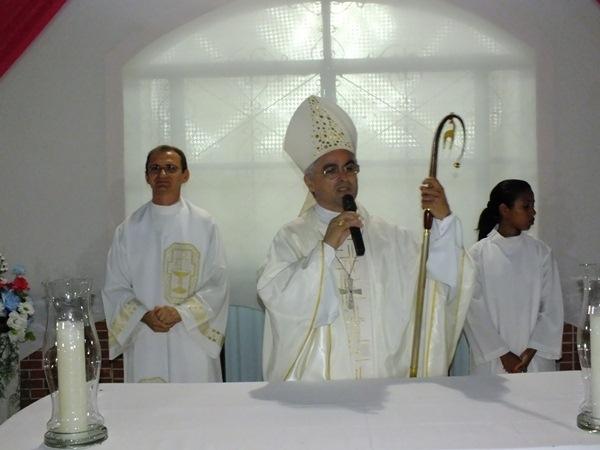 Bispo Dom Plínio Celebra Missa/novena em Homenagem a Nossa Senhora de Fátima na Comunidade Buriti Grande - Imagem 27