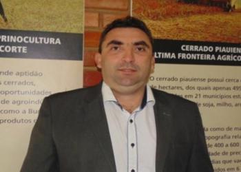 Secretário da SDR parabeniza Elesbão Veloso pelos 60 anos 