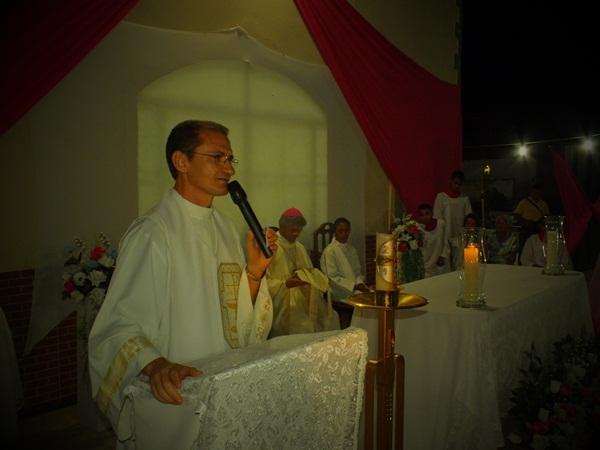 Bispo Dom Plínio Celebra Missa/novena em Homenagem a Nossa Senhora de Fátima na Comunidade Buriti Grande - Imagem 24