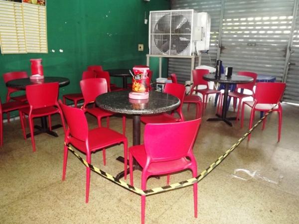 Bando arromba lotérica e foge com carro de empresário - Imagem 4