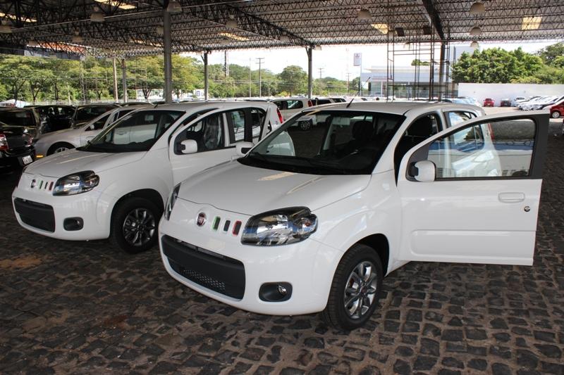 Secretaria de Saúde de Esperantina adquiriu 2 novos veículos através de emenda parlamentar do deputado Marllos