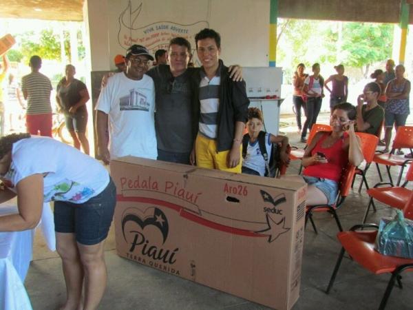 Alunos são beneficiados com o  Programa “Pedala Piauí” - Imagem 2