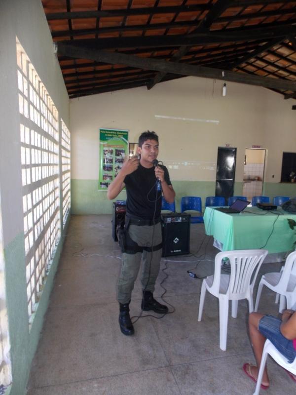 Reunião com pais e instrutor do PROERD, Policial Michel - Imagem 5