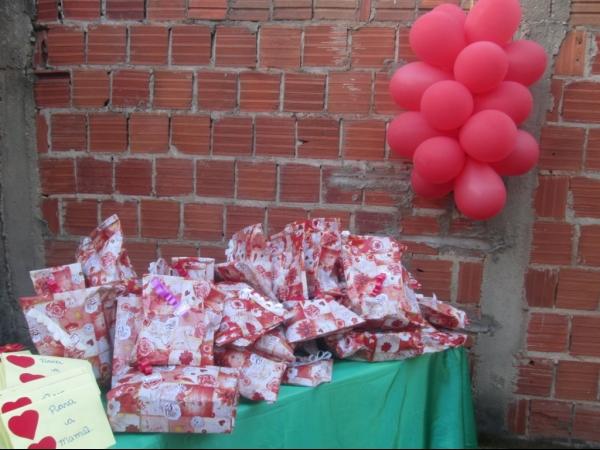 O CRAS de Cristalândia do Piauí nessa quarta-feira homenageou as mães com apresentações. - Imagem 14