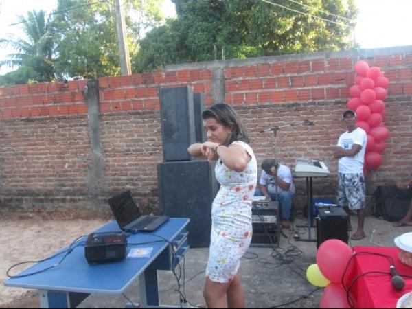 O CRAS de Cristalândia do Piauí nessa quarta-feira homenageou as mães com apresentações. - Imagem 16