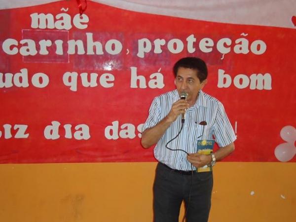 Escola Municipal 13 de Maio Homenageou as Mães pela passagem de seu Dia - Imagem 10