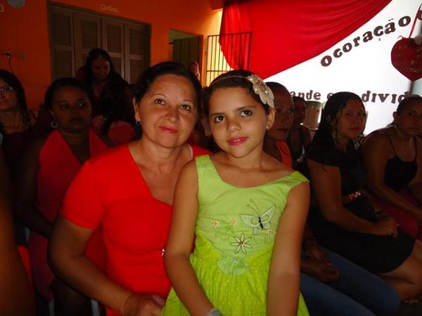 Escola Municipal 13 de Maio Homenageou as Mães pela passagem de seu Dia - Imagem 55