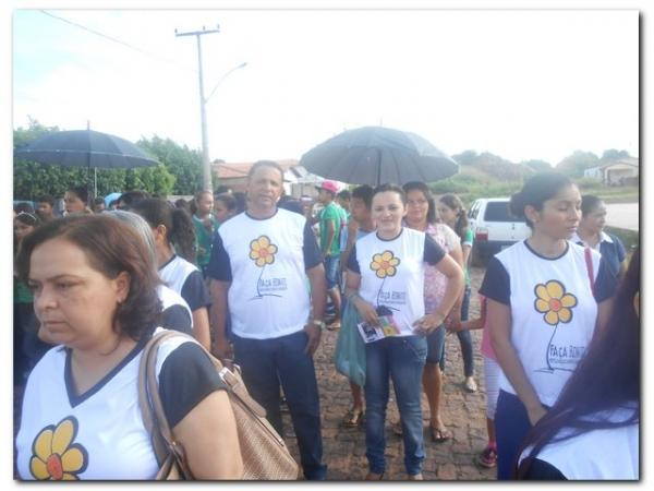 Caminhada em Prol o dia 18 de Maio, dia de Combate ao Abuso e a Exploração Sexual de Crianças e Adolescentes - Imagem 1