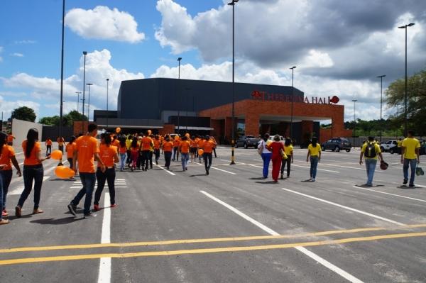 Alunos do PRONATEC recebem certificados em solenidade com a presidente Dilma - Imagem 3
