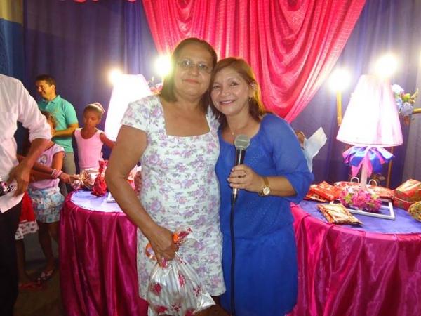 Anexo Santa Catarina realizou Festa Para as Mães - Imagem 64